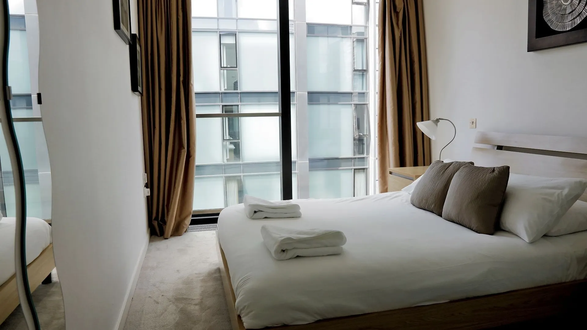 Silver Lining - Mile Apartments 爱丁堡