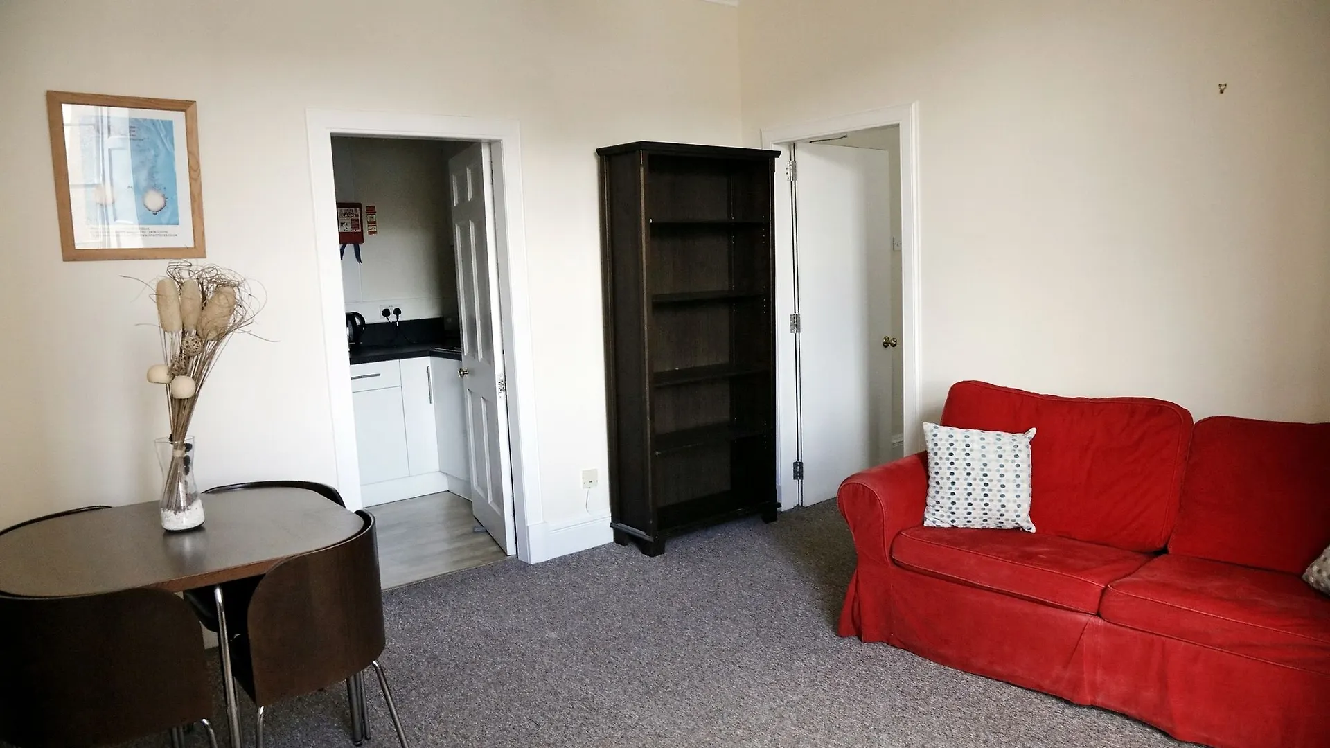 Silver Lining - Mile Apartments Edinburgh